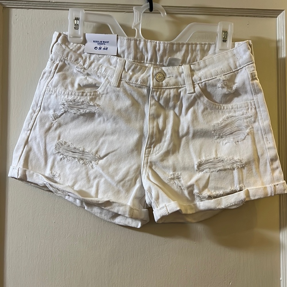 Brand: H&M, Size: 4, Color: White